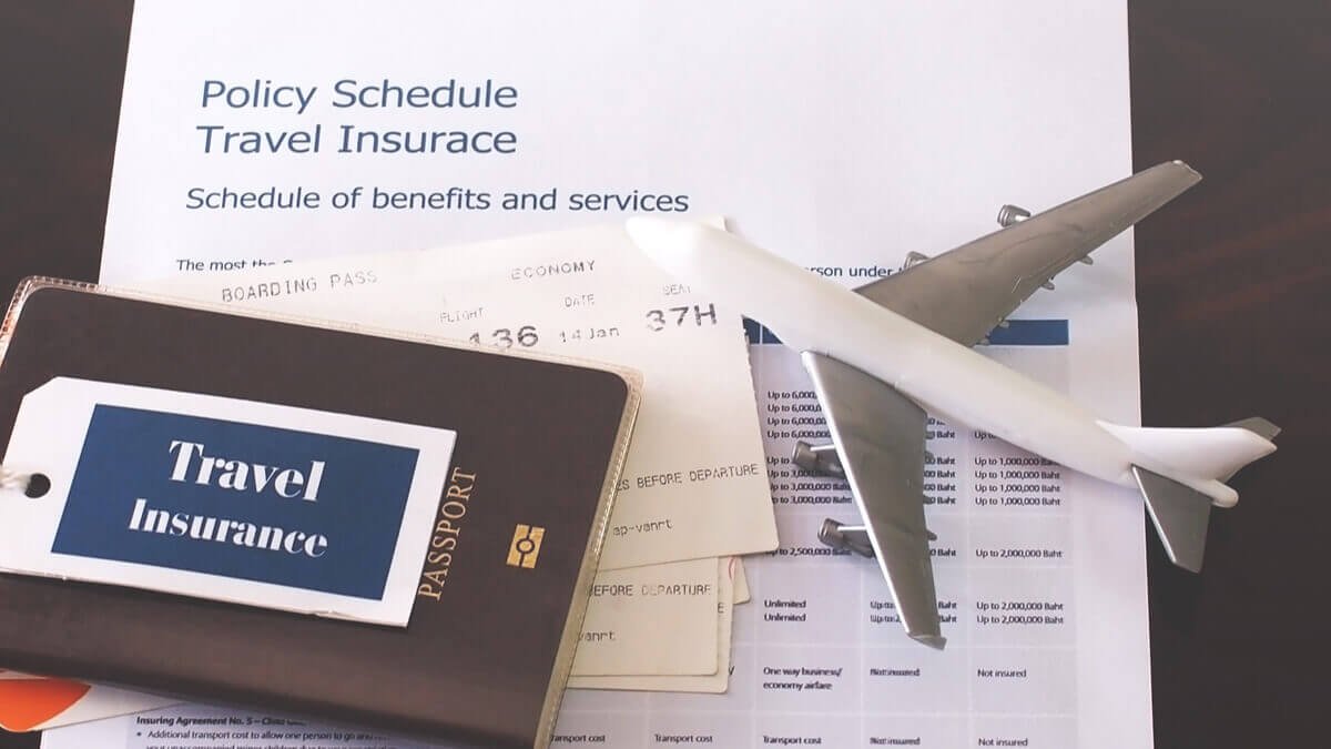 How to Navigate Travel Insurance Policies